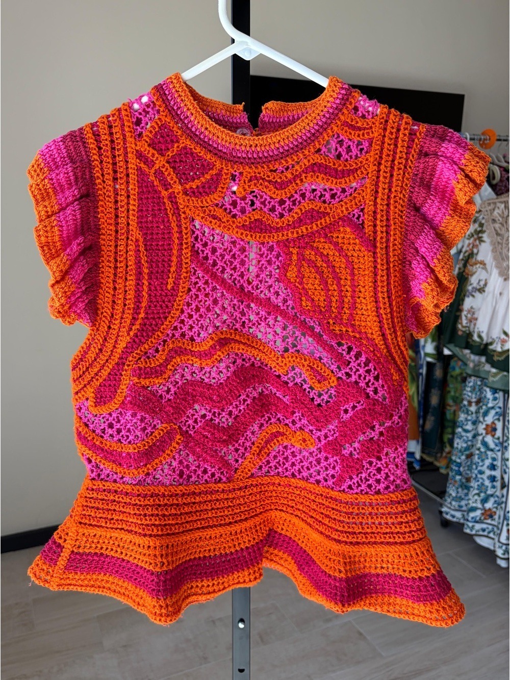 Farm Rio Pink And Orange Seashell Ruffled Crochet Top - Picture 6 of 7